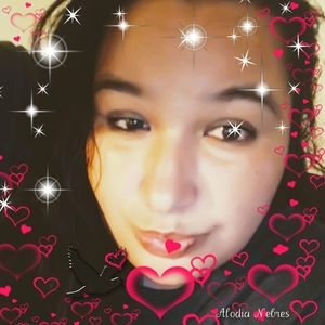 Meet your Posher, Francina